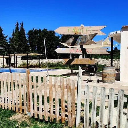 Superbe Chambre Avec Terrasse, Parking Prive, Jardin, Calme, Climatisation, 10 Mn Pont Du Gard #7 * Rochefort-du-Gard